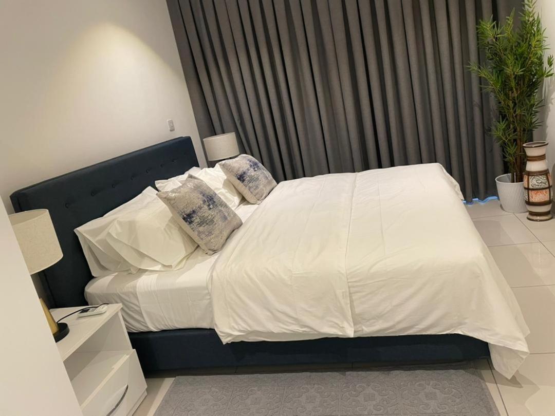 Embassy Gardens Deluxe Διαμέρισμα Άκρα Εξωτερικό φωτογραφία
